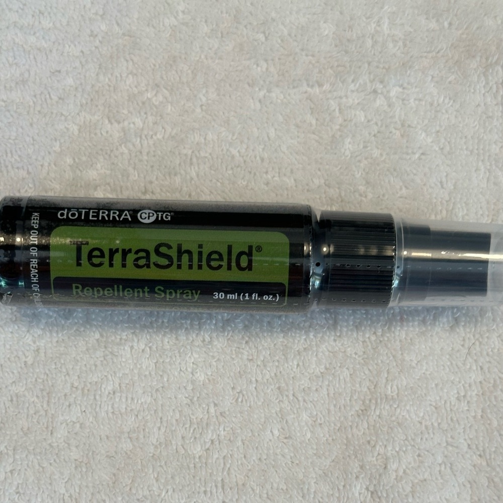 doTERRA TerraShield repellent spray 30ml❣️